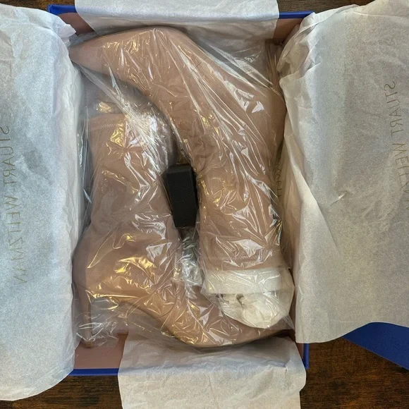 Stuart Weitzman Wren 75 Suede Bootie - Picture 8 of 15